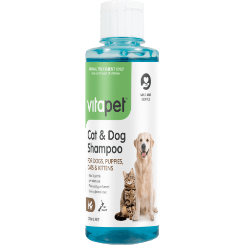 VitaPet Cat And Dog Shampoo+ For All Sizes