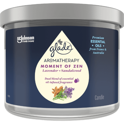 Glade Moment of Sen Lavender + Sandalwood Aromatherapy Candle 260 g