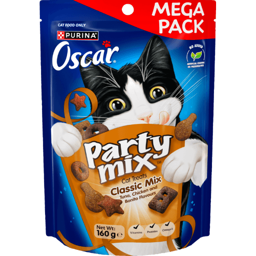 Purina Oscar Party Mix Classic Mix Tuna Chicken and Bonito Flavours Cat Treats