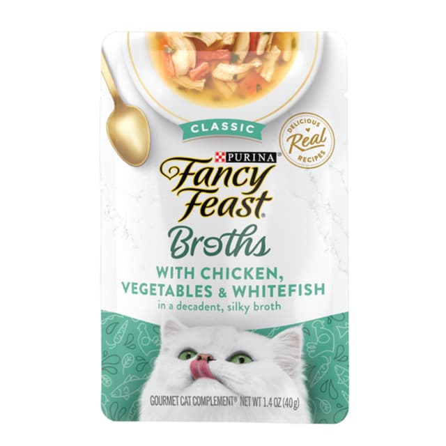 Fancy Feast Broths Chicken, Veggies & Whitefish Wet Cat Food Topper - 40g