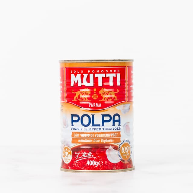 Mutti Chopped Tomatoes with Garlic 400g