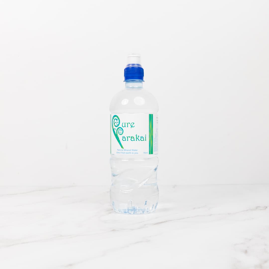 Parakai Water 750ml