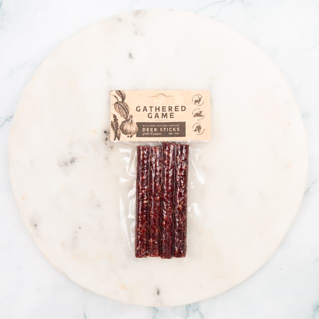 Gathered Game Garlic Pepper Deer Stick 100g